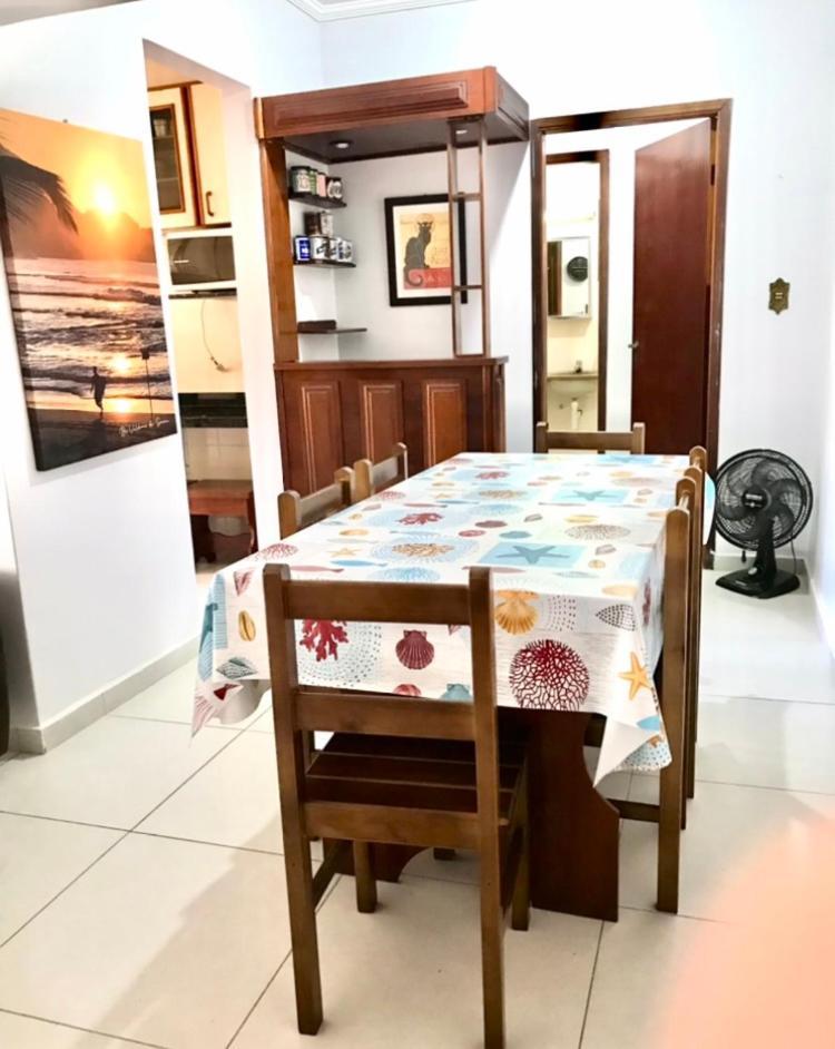 דירות Apto A Uma Quadra Da Praia Grande Em אובטובה מראה חיצוני תמונה